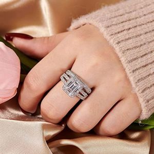 Wuziwen 4 Carat Emerald Cut Sterling Silver Engagement Rings Wedding Ring